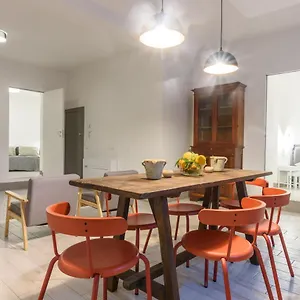 Gharraf Old Town Apartment Palermo